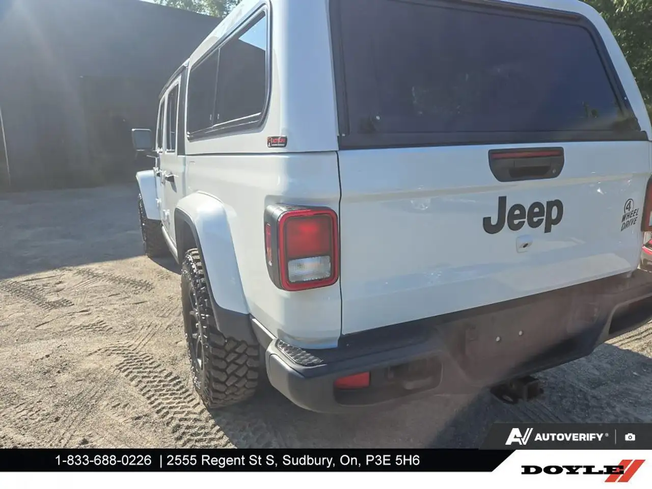 Jeep Gladiator снимка Jeep Gladiator