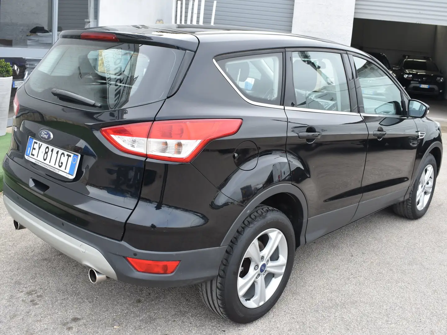 Ford Kuga Kuga 2.0 tdci 4WD Titanium Business- 2015 Negro - 2