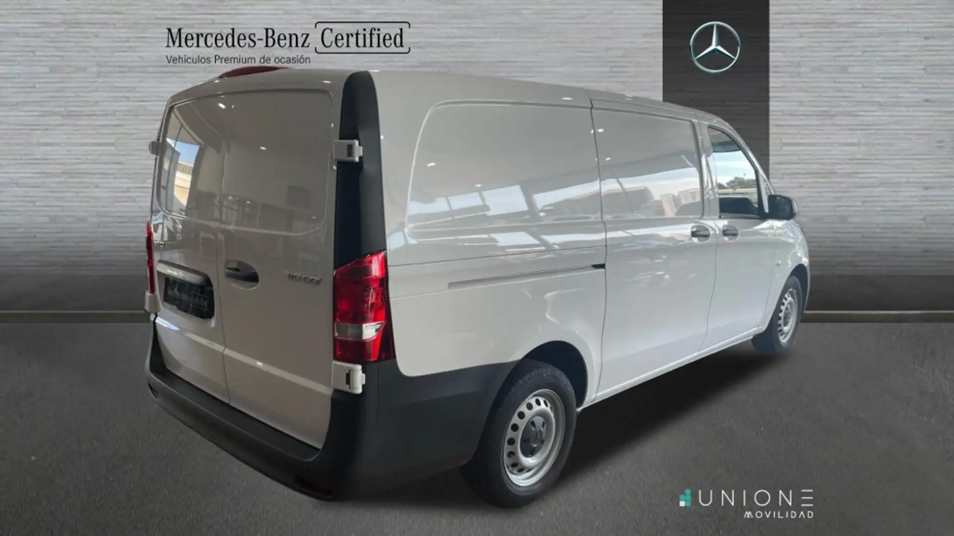 Mercedes-Benz Vito Nuevo 110 CDI Furgón BASE Larga - 2