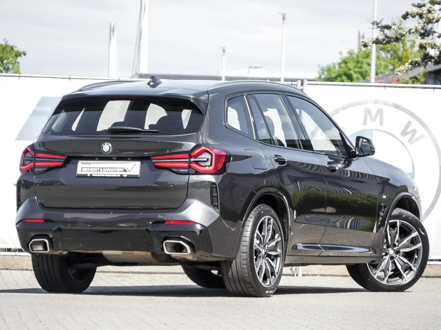 BMW X3 xDrive20d M SPORT+H/K+ACC+LASER+HuD+DA+PA Grau - 2