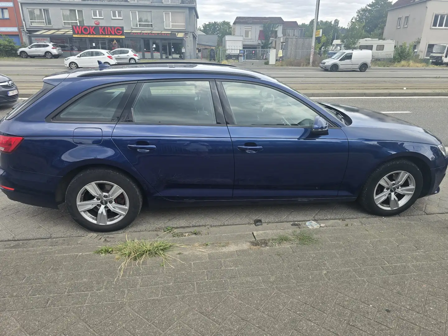 Audi A4 Avant 2.0 TDI ultra S tronic - 2