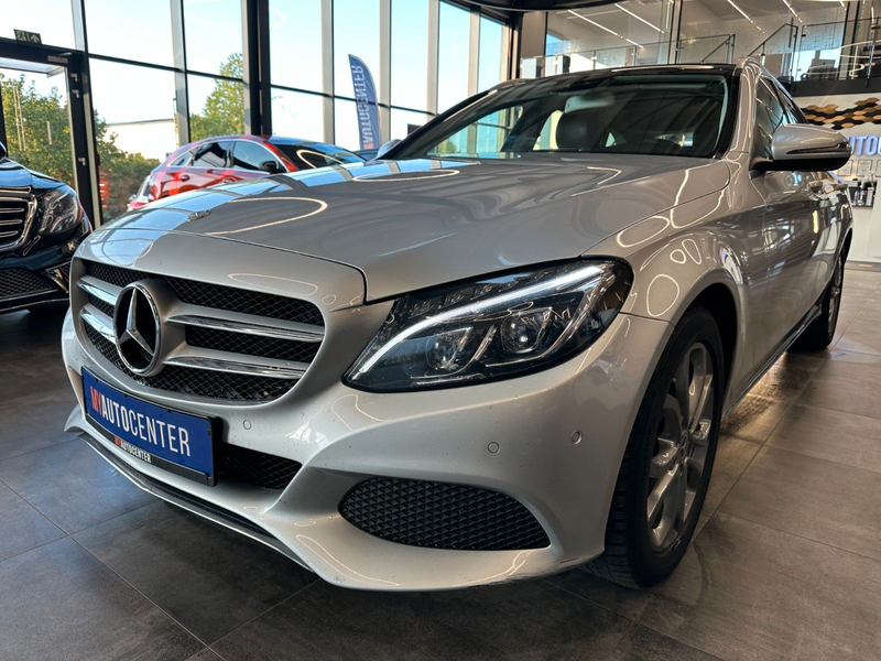 Mercedes-Benz C 220 BlueTec / d *LED*Avantgarde*Parkass.*AHK* — photo 4