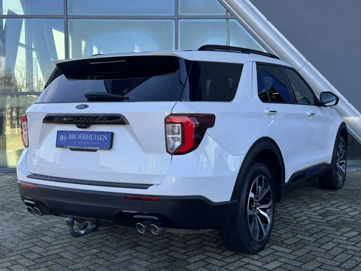Ford Explorer 3.0 V6 EcoBoost PHEV ST-Line 457pk Panoramadak / 3 Wit - 2