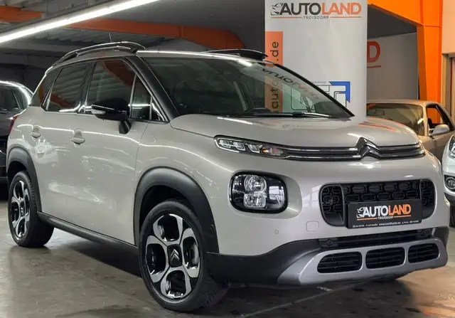 Citroen C3 Aircross Shine*AUTOMATIK*PANO*NAVI*SPURH.*PDC