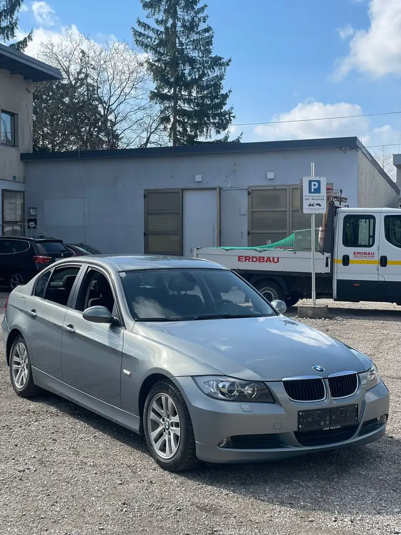 BMW 318 318i Österreich-Paket Österreich-Paket Grau - 1