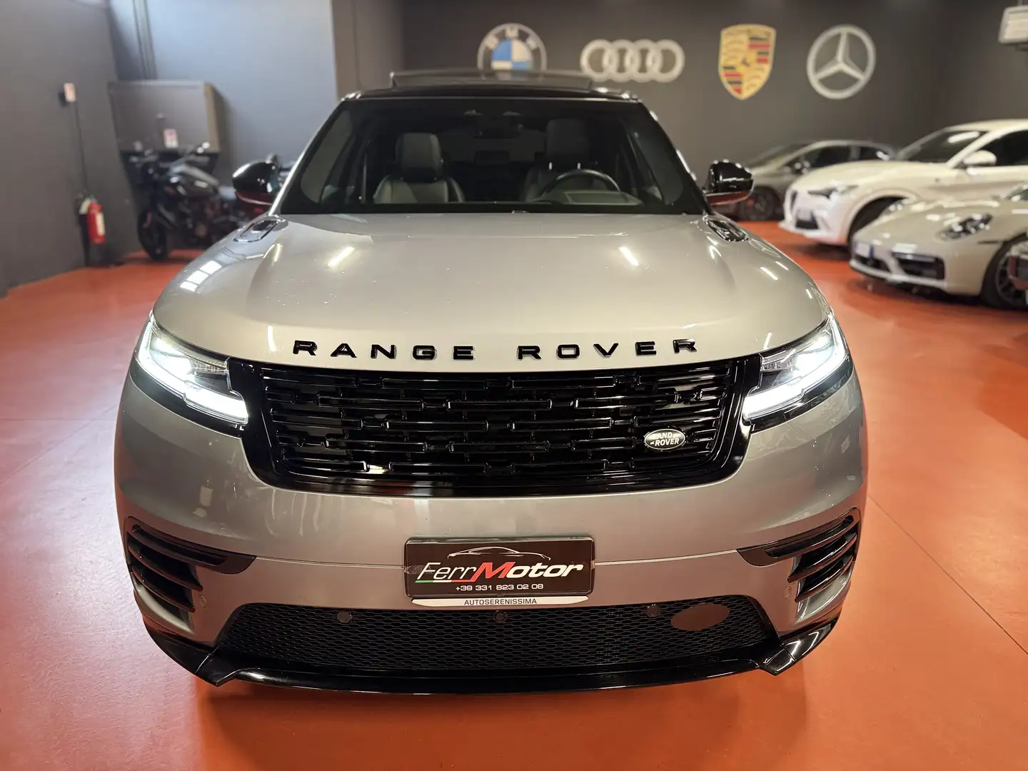 Land Rover Range Rover Velar 2.0d i4 mhev Dynamic SE 4wd 204cv Iva Esposta - 1