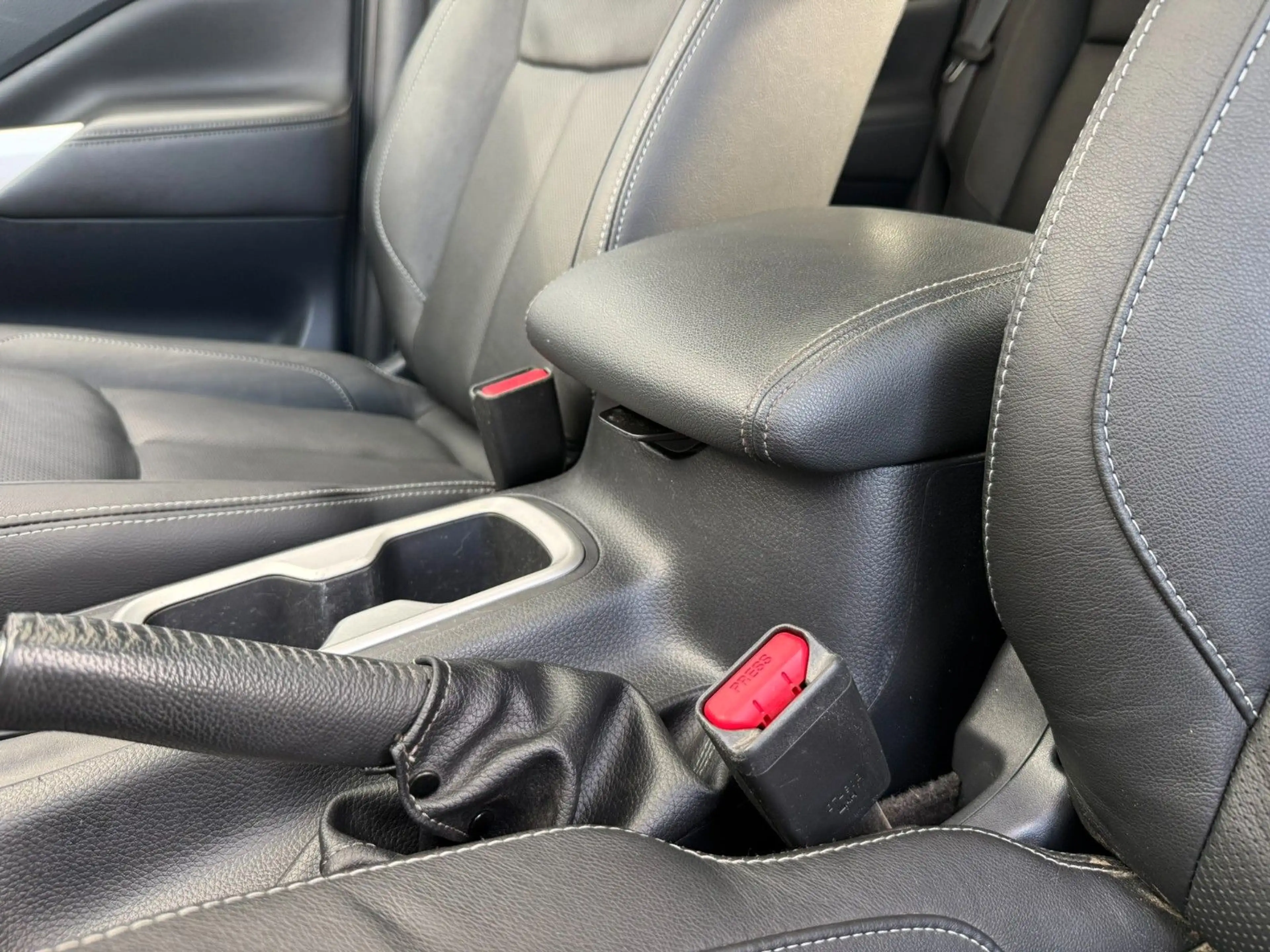 Nissan Navara NP300 4x4/Kamera/Rollcover/AHK — photo 13