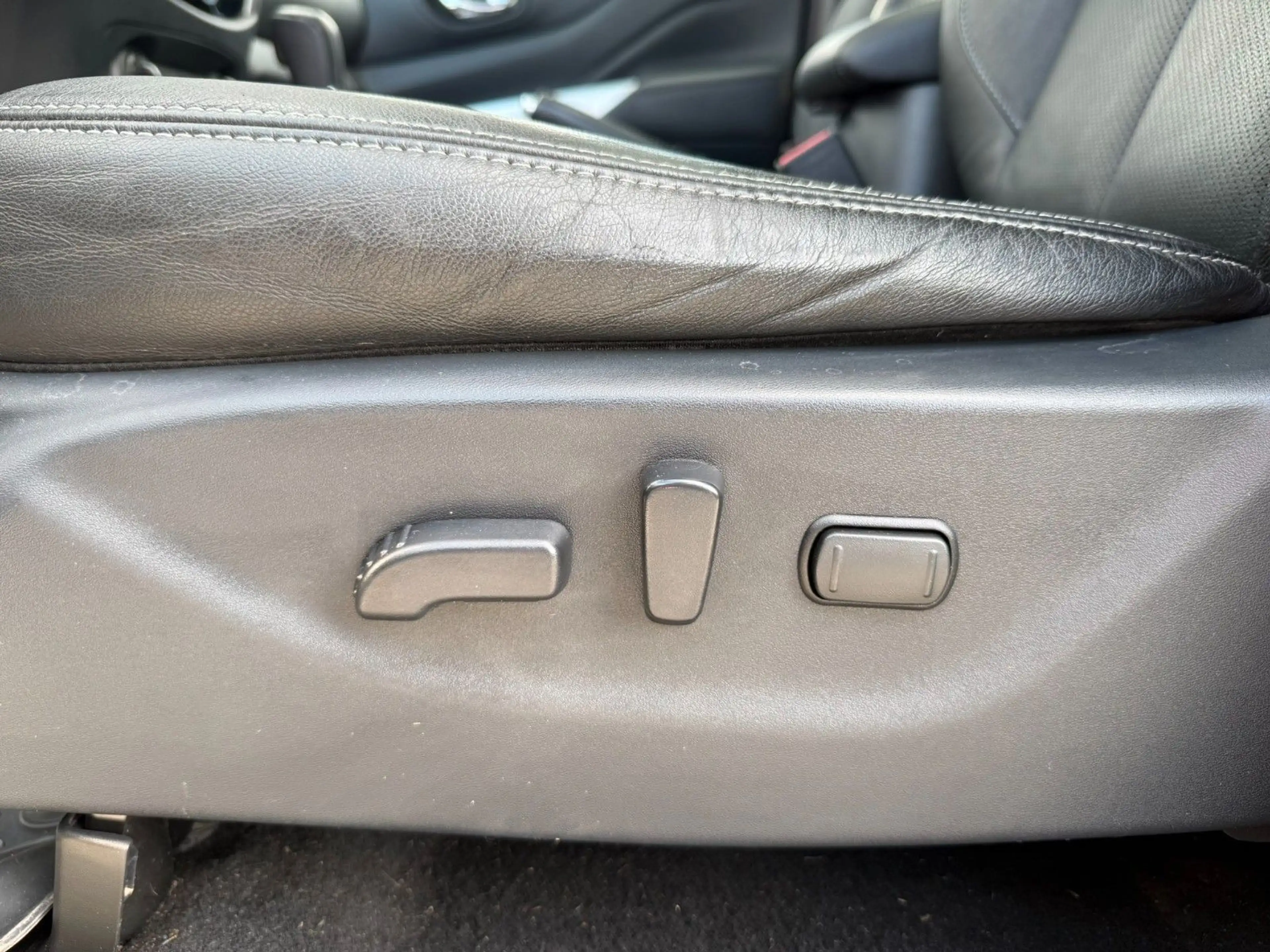 Nissan Navara NP300 4x4/Kamera/Rollcover/AHK — photo 14