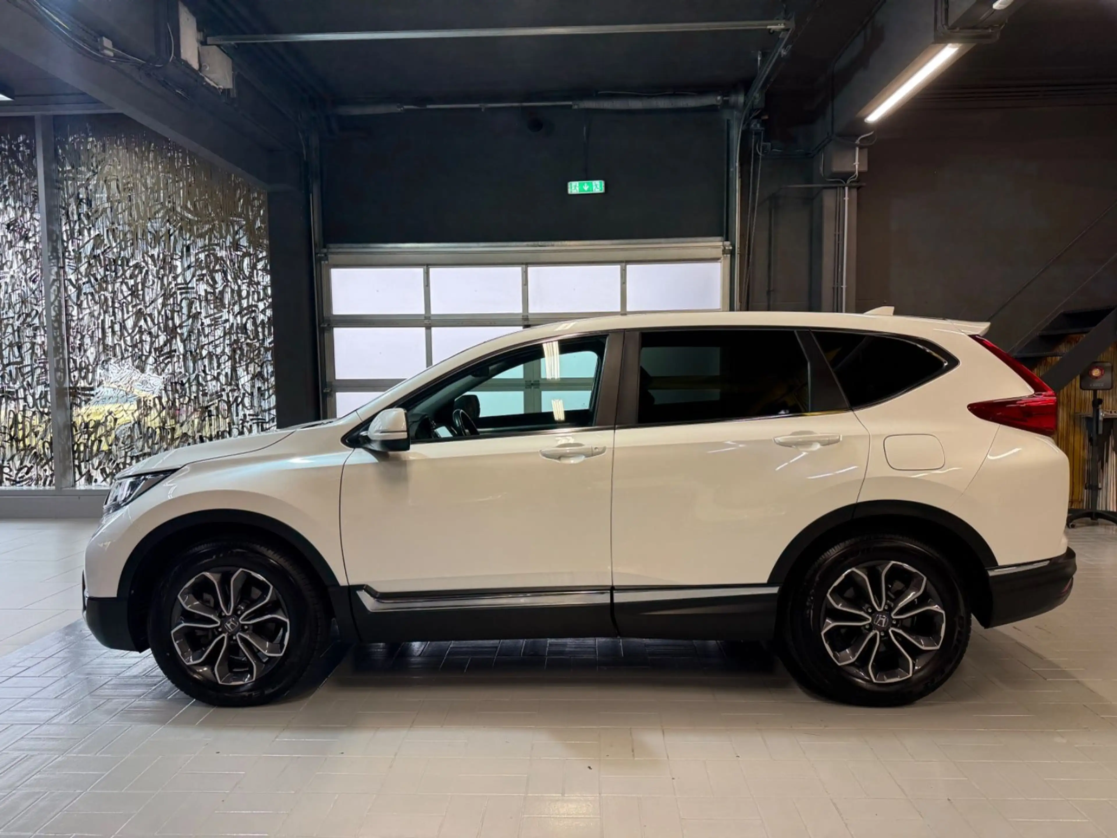 Honda CR-V 2.0 i-MMD HYBRID 2WD Elegance Aut. LED~RFK — photo 4