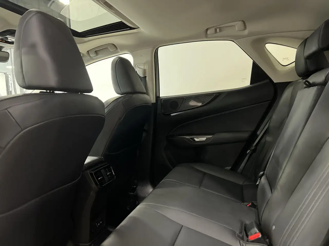 Lexus NX photo Lexus NX