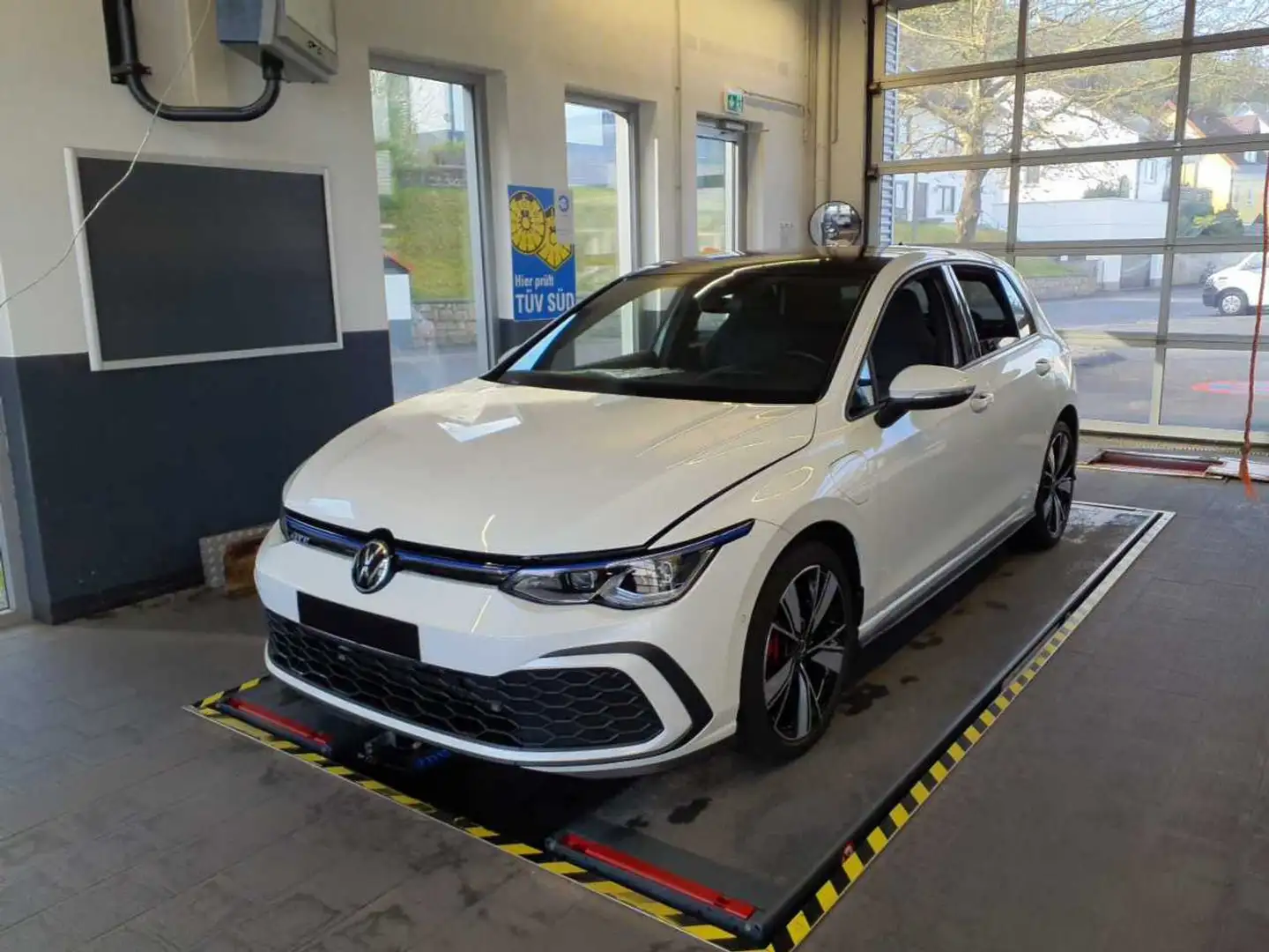 Volkswagen Golf GTE GTE 1.4TSI DSG/ Navi, Matrix, Pano, RFK,HuD Bianco - 2