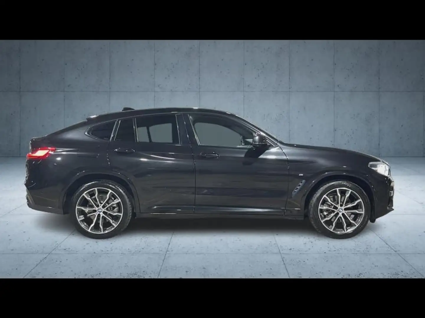 BMW X4 xDrive20d 190ch M Sport 10cv Чорний - 2