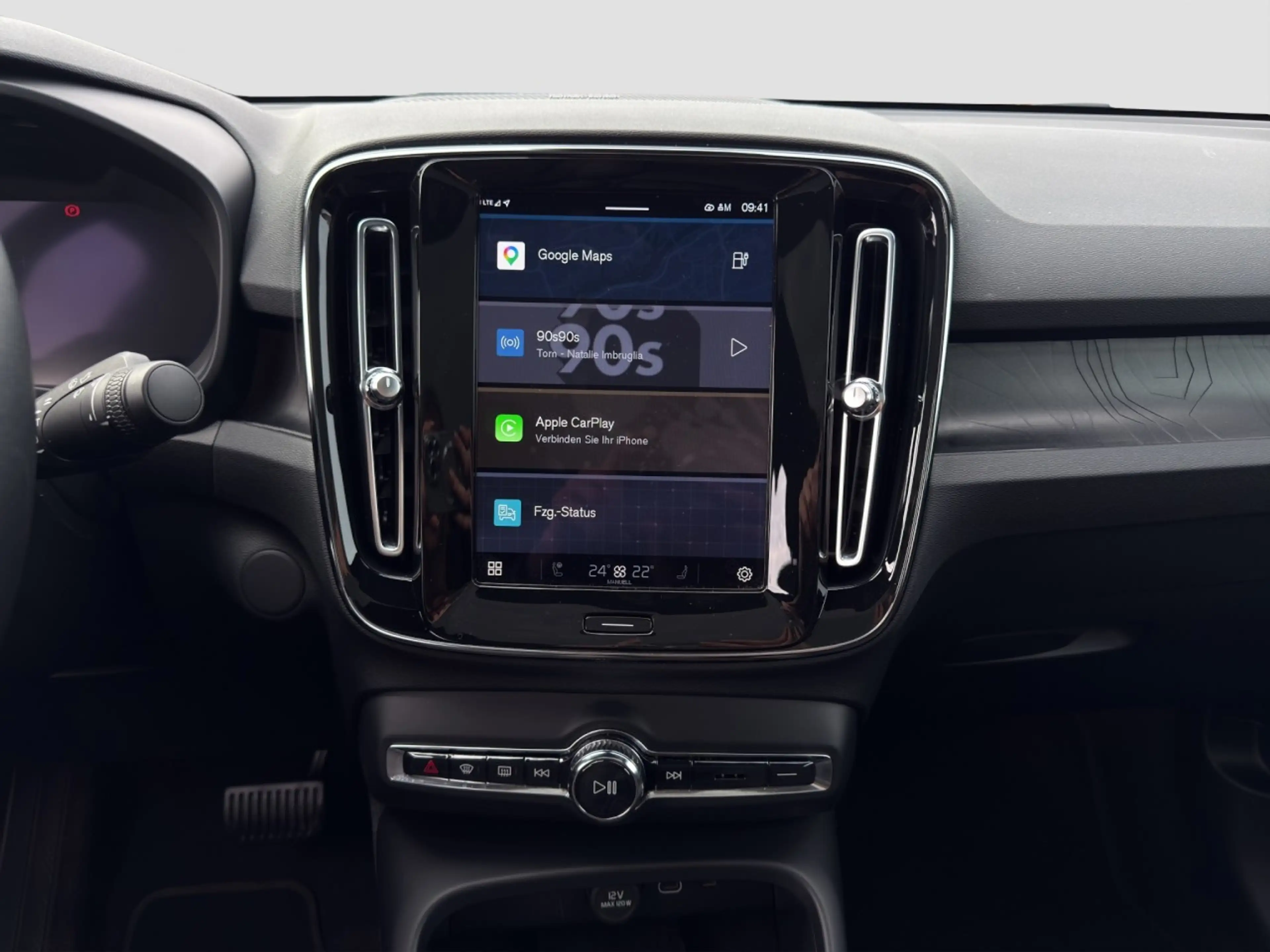 Volvo C40 Ultimate Pure Electric/GJR/LHZ/360Kam/Pano Klima — photo 9