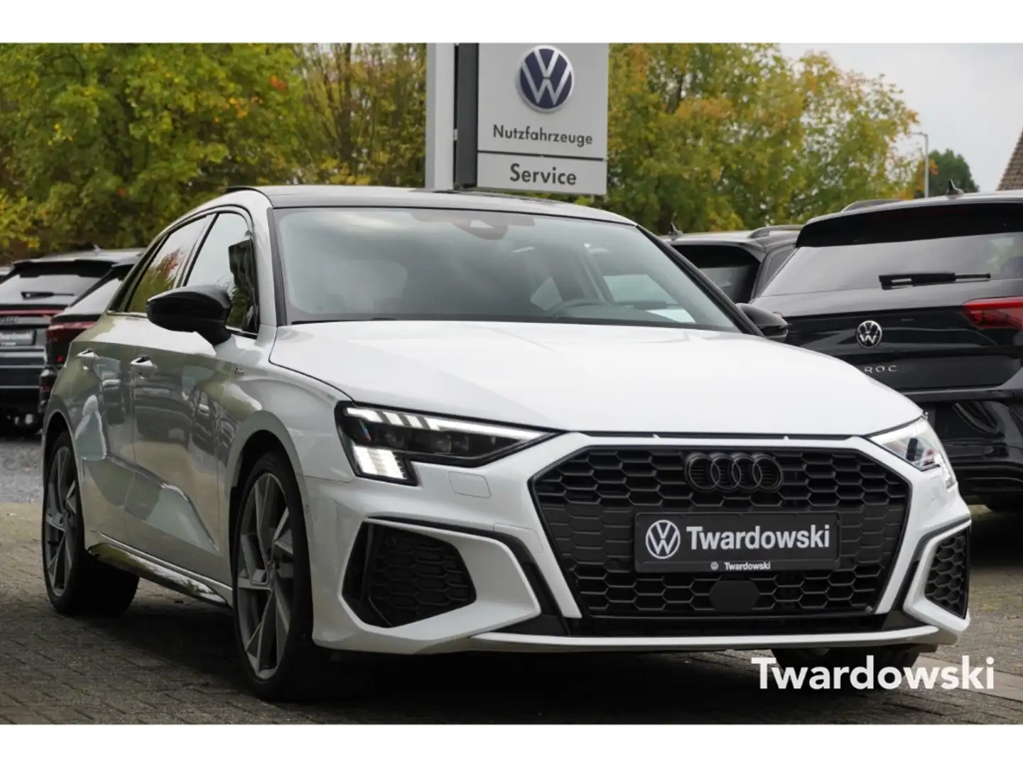 Audi A3 Sportback 35 TFSI S line Pano ACC Matrix Blanc - 1