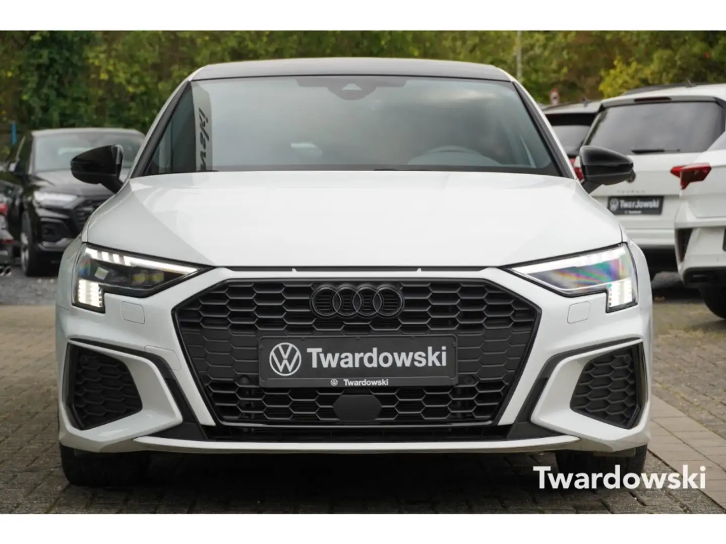 Audi A3 Sportback 35 TFSI S line Pano ACC Matrix Blanc - 2