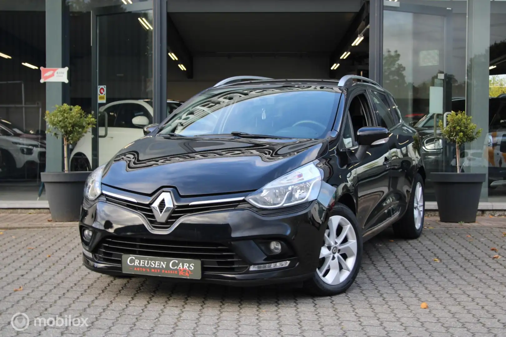 Renault Clio Estate 0.9 TCe Limited/Navi/Tel/Trekhaak/Pdc/ Zwart - 2