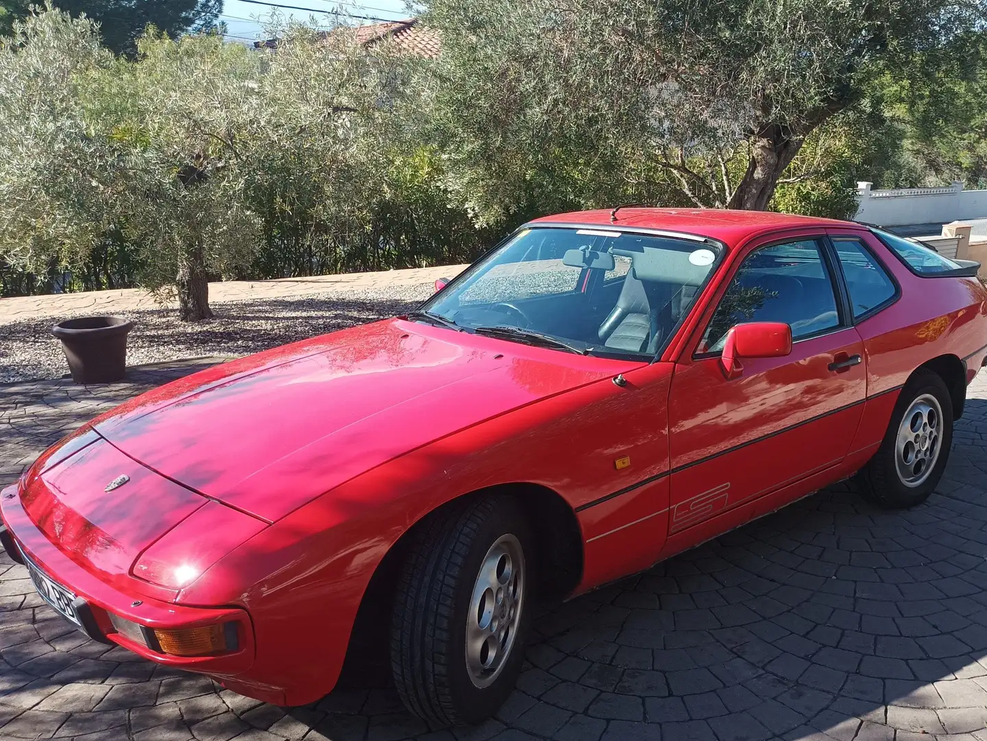 Porsche 924 S TARGA Rojo - 1