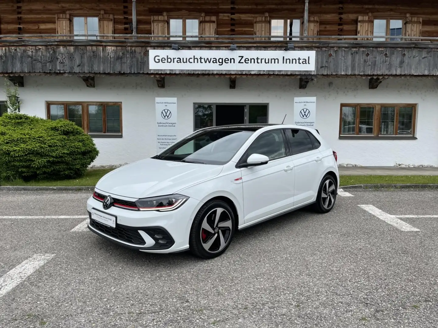 Volkswagen Polo GTI 2,0 TSI DSG (LED+Navi+RearView) Klima Navi Weiß - 2