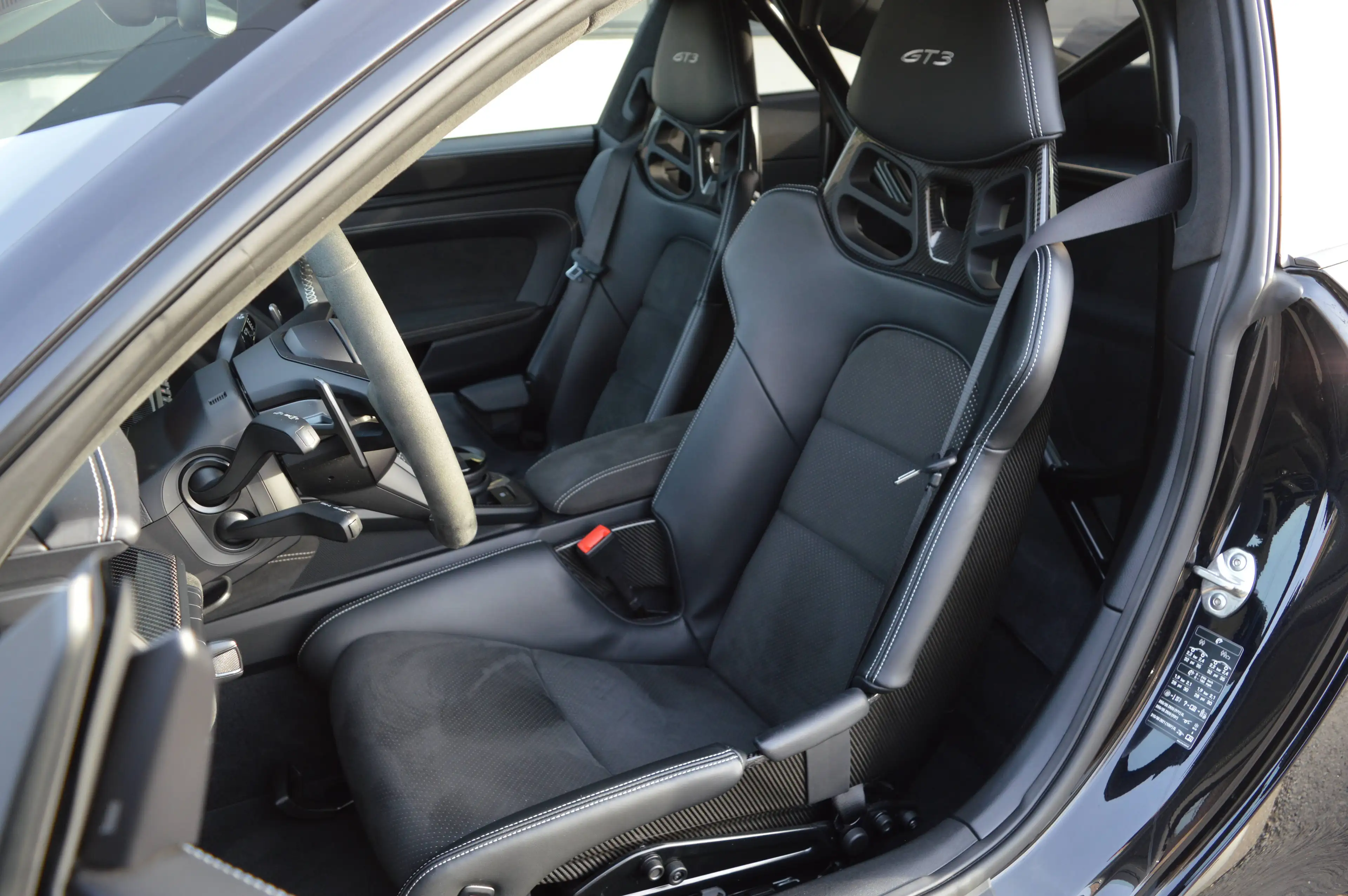 Porsche 992 911 GT3 4.0 Clubsport - LIFT - 17.000 km — photo 9