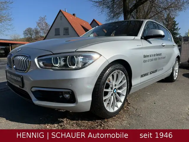 Bmw 118 i limousine Urban Line | LED | Leder | Navi