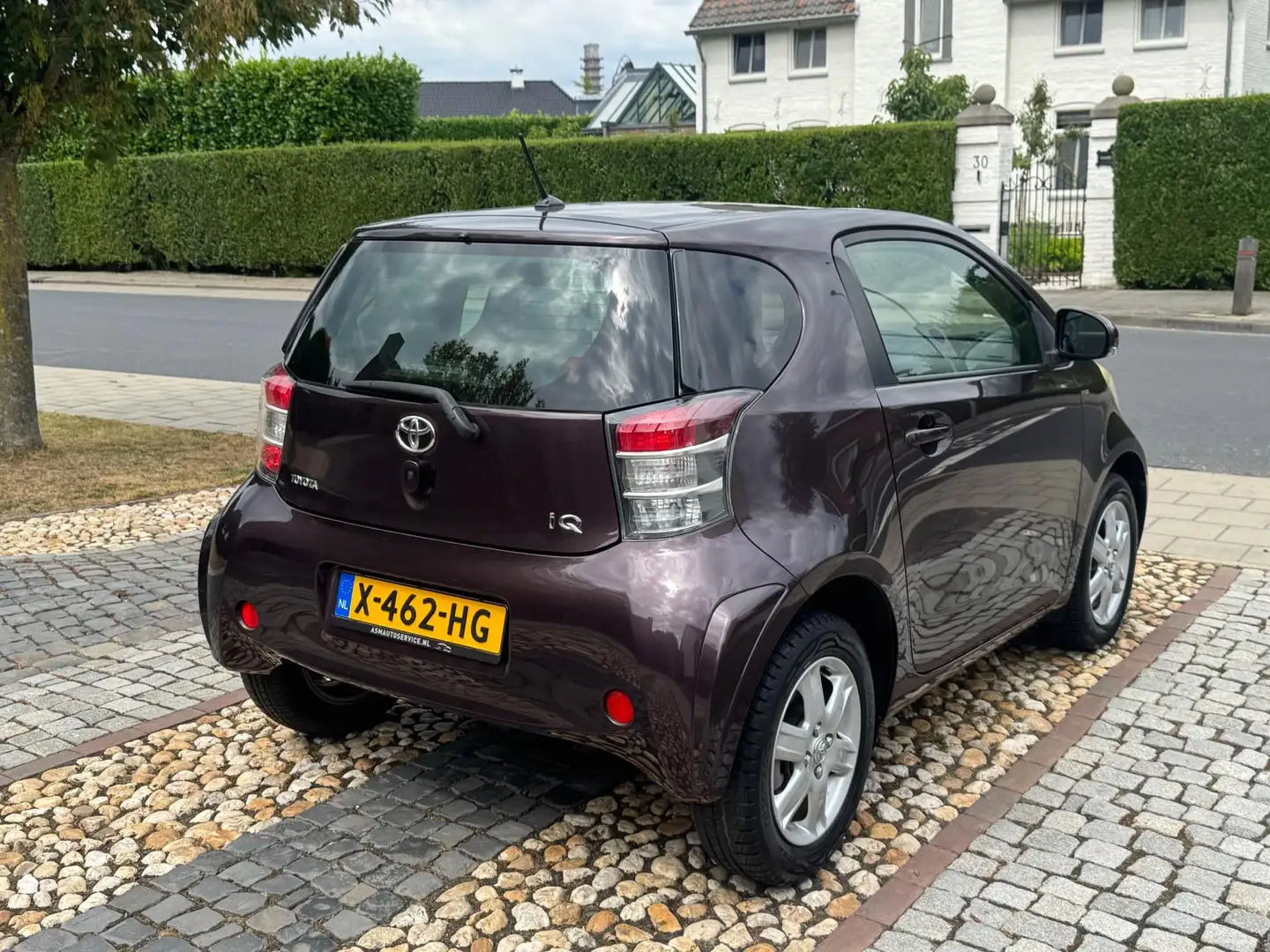 Toyota iQ 1.0 VVTi Comfort Airco Lichtmetalen velgen 44000km Paars - 2