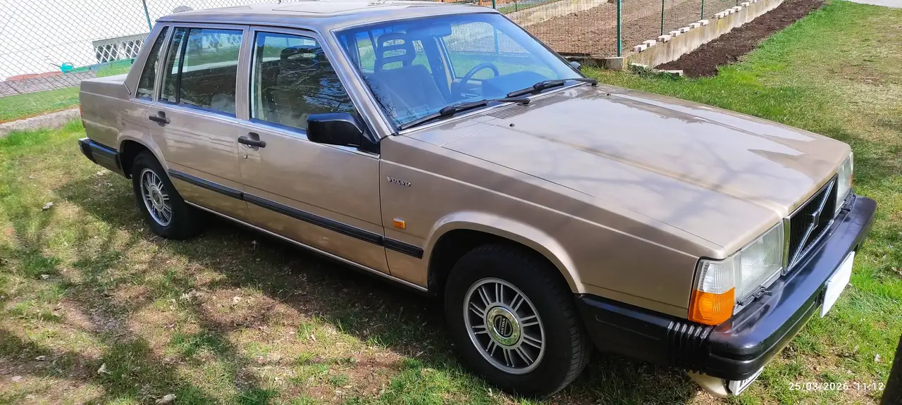 Volvo 740 2.0i GLE, foto 6