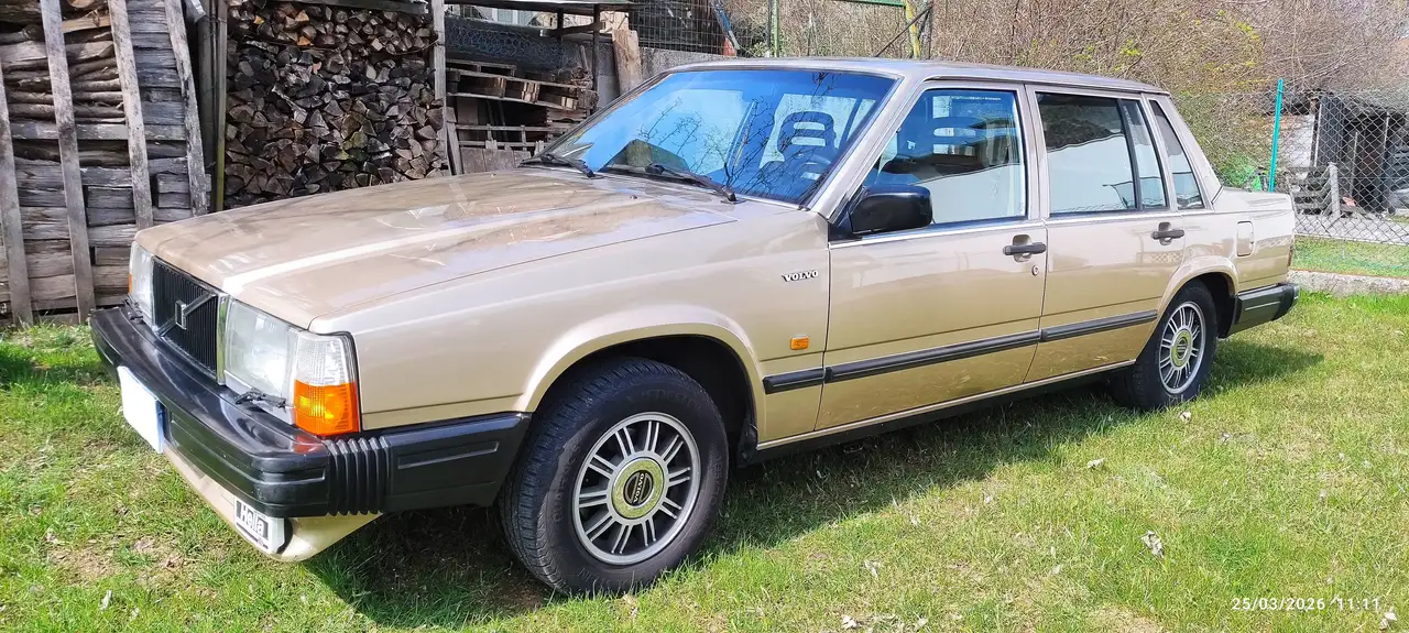 Volvo 740 2.0i GLE, foto 2