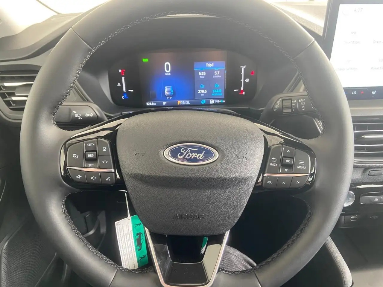 Ford Escape снимка Ford Escape