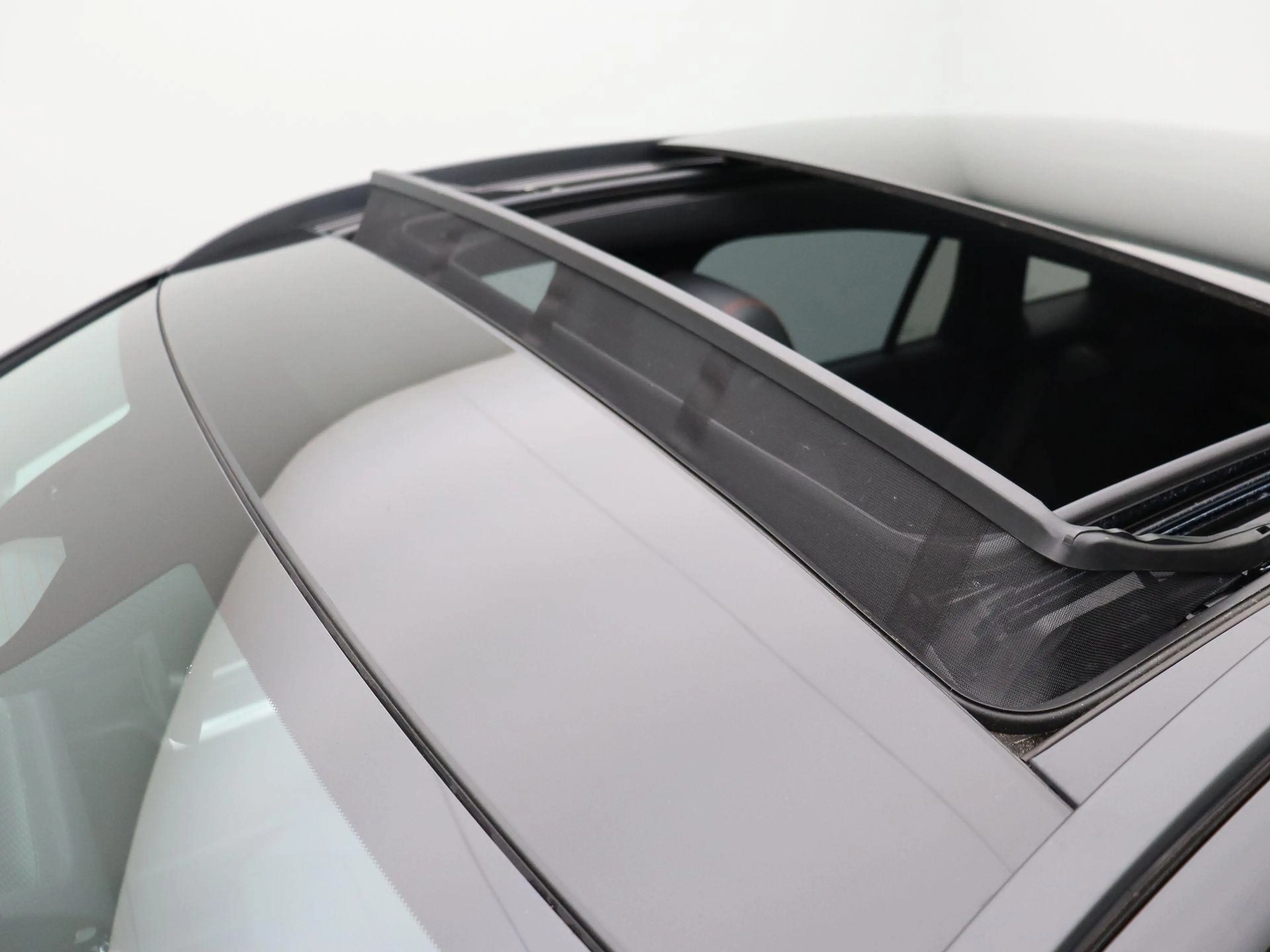 Mercedes-Benz EQA 250 250+ Star Edition + AMG LINE + BURMESTER + PANO + — photo 12