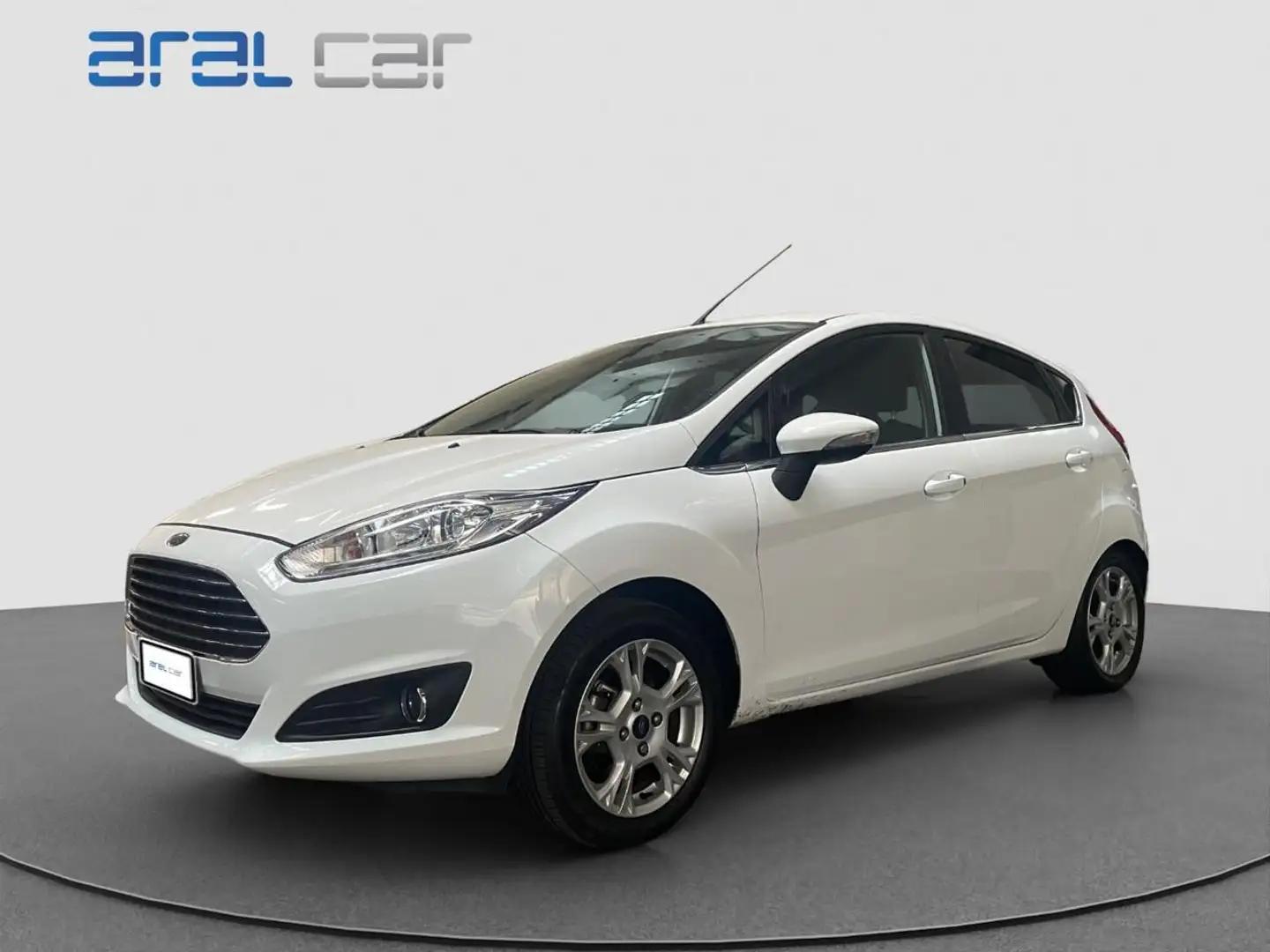 Ford Fiesta 1.5 TDCi 75CV 5 porte Business Bianco - 1