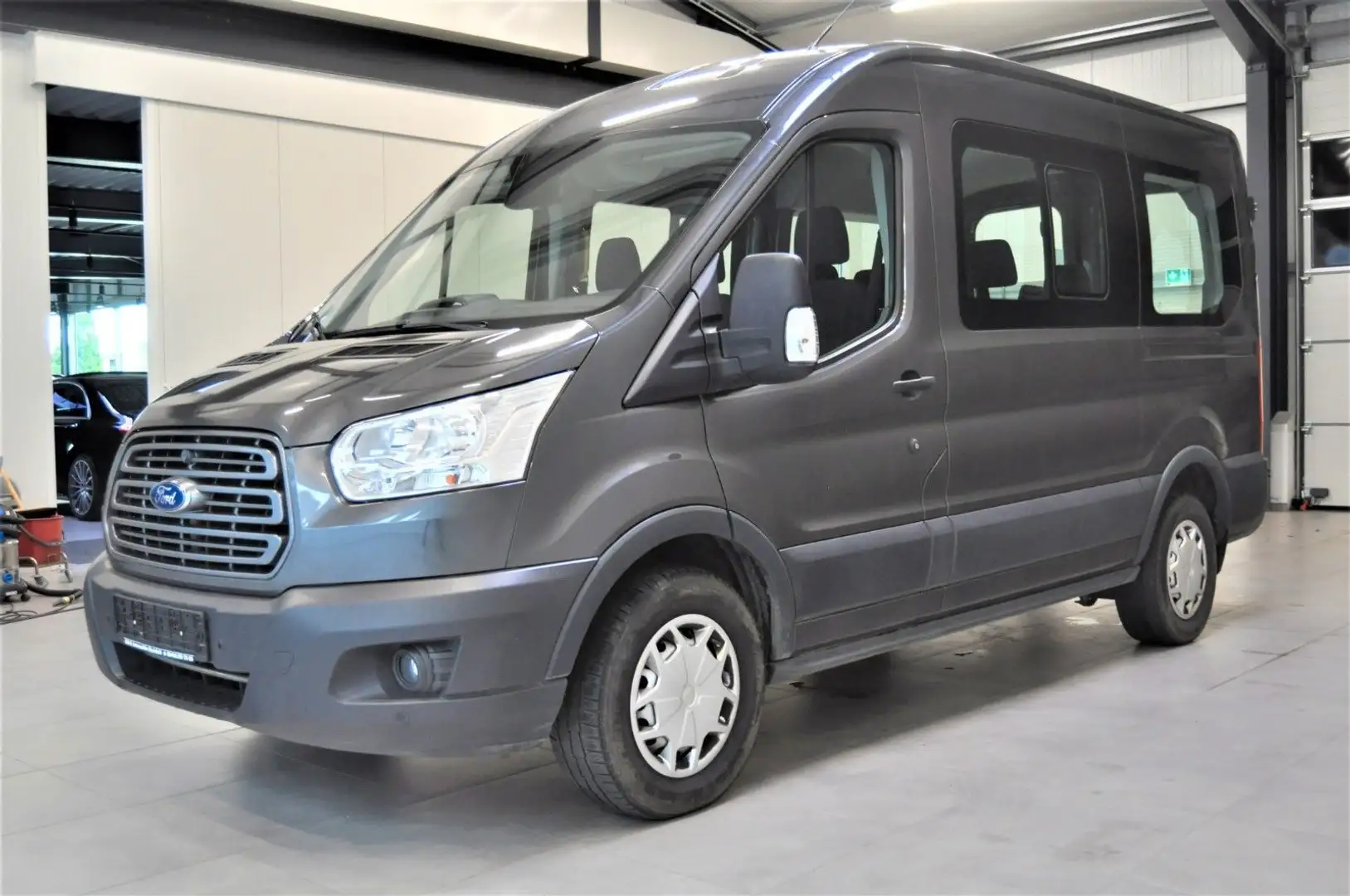 Ford Transit Kombi 350 L2 Trend / 9SITZER Grijs - 1