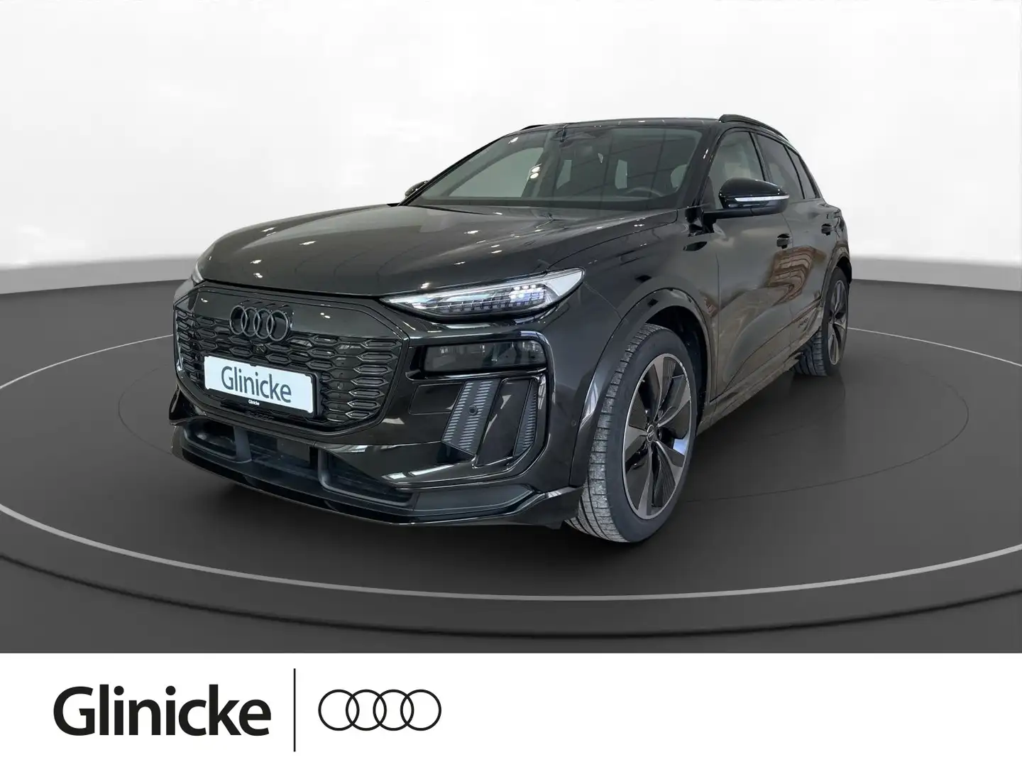 AUDI Q6