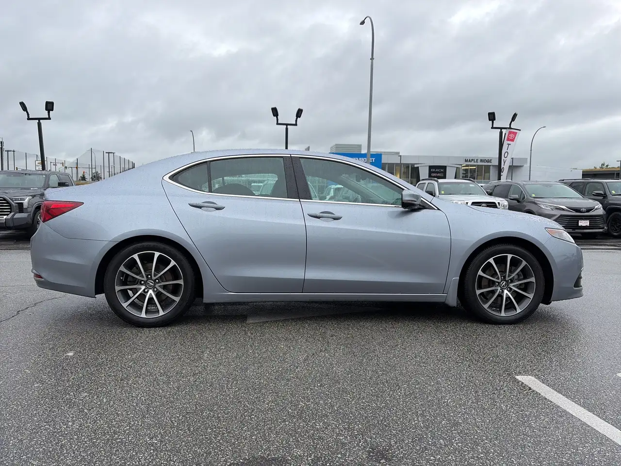 Acura TLX photo Acura TLX