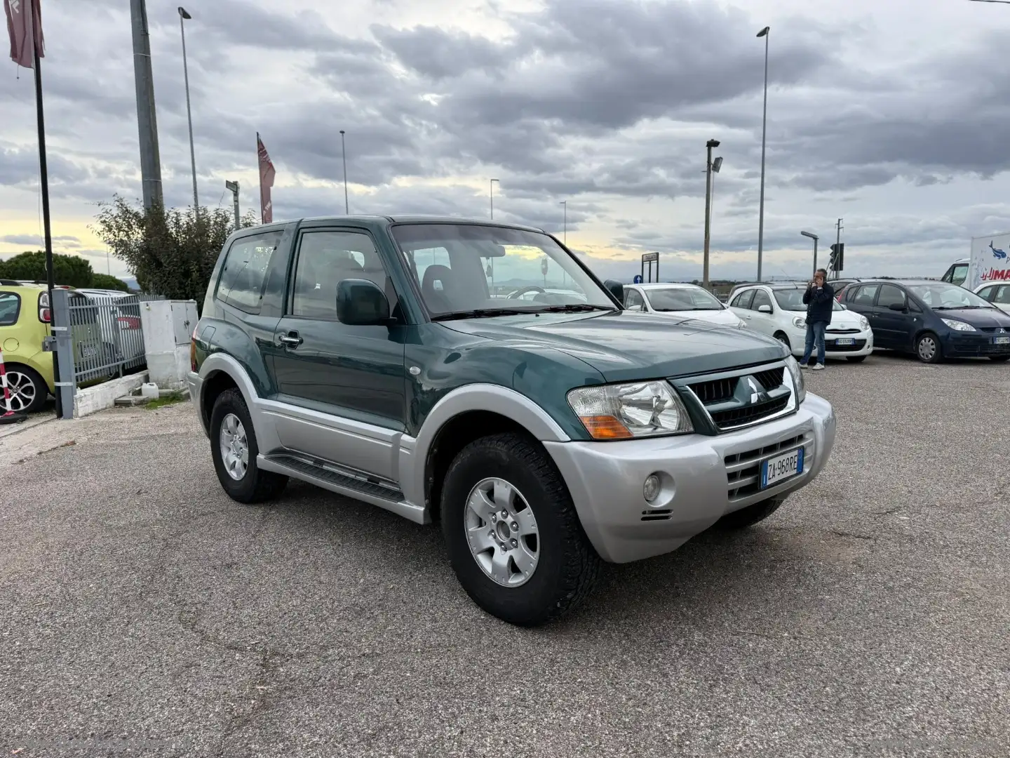 Mitsubishi Pajero 3.2 16V DI-D 3p. A/T Intense GANCIO TRAINO - 1
