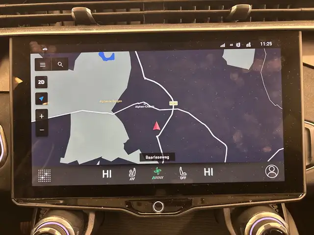 Lynk & Co 01 view 5
