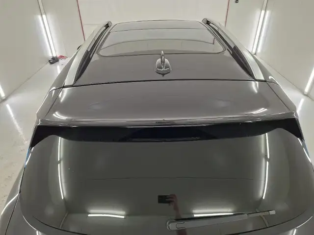 Lynk & Co 01 view 4