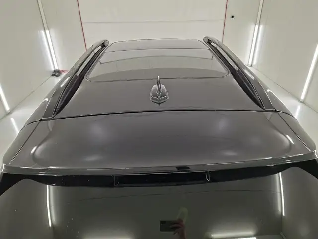 Lynk & Co 01 view 13