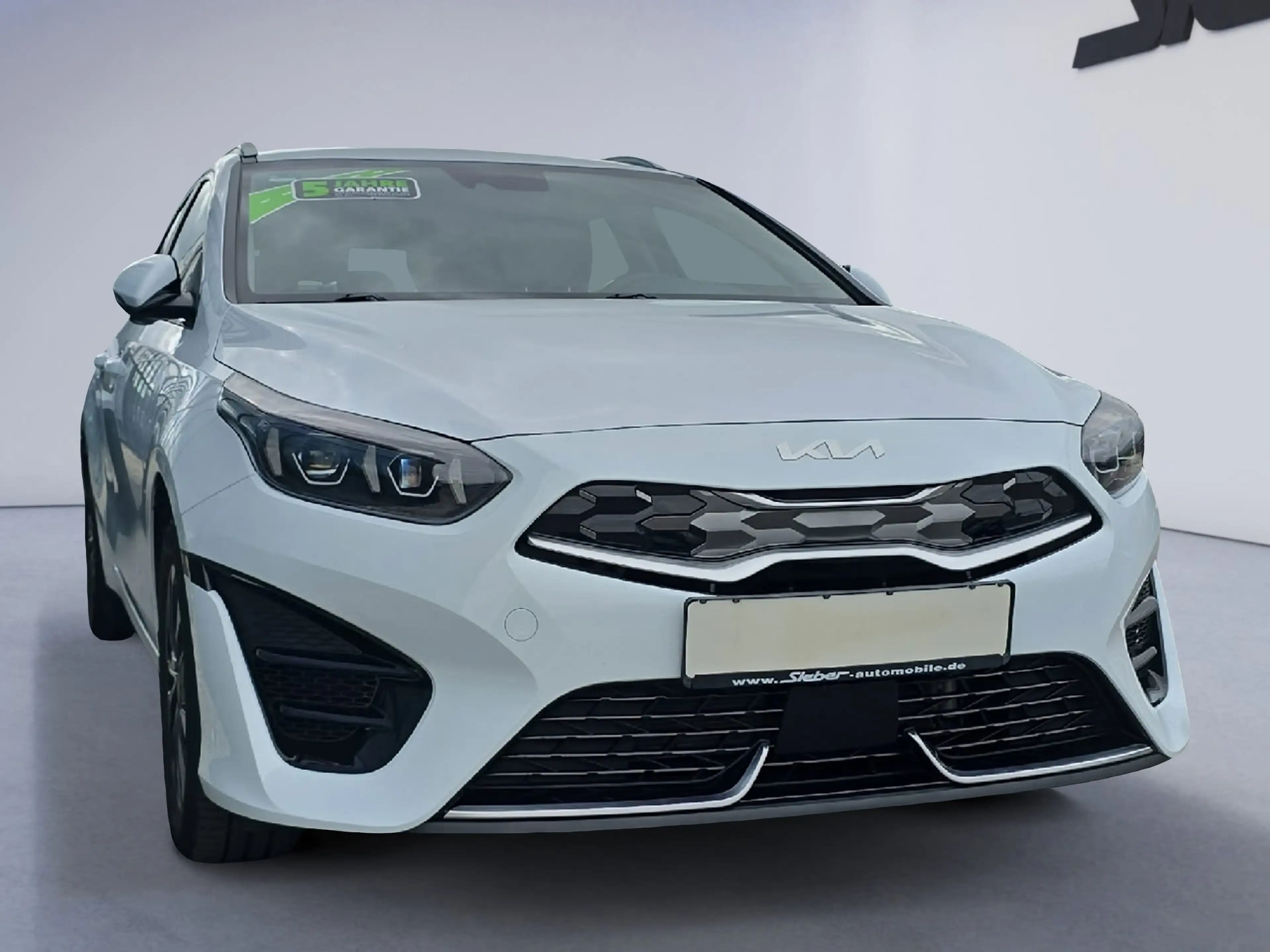 Kia Ceed SW / cee'd SW Ceed Sportswagon 1.6 PHEV Vision **Sitzheizung** — photo 3