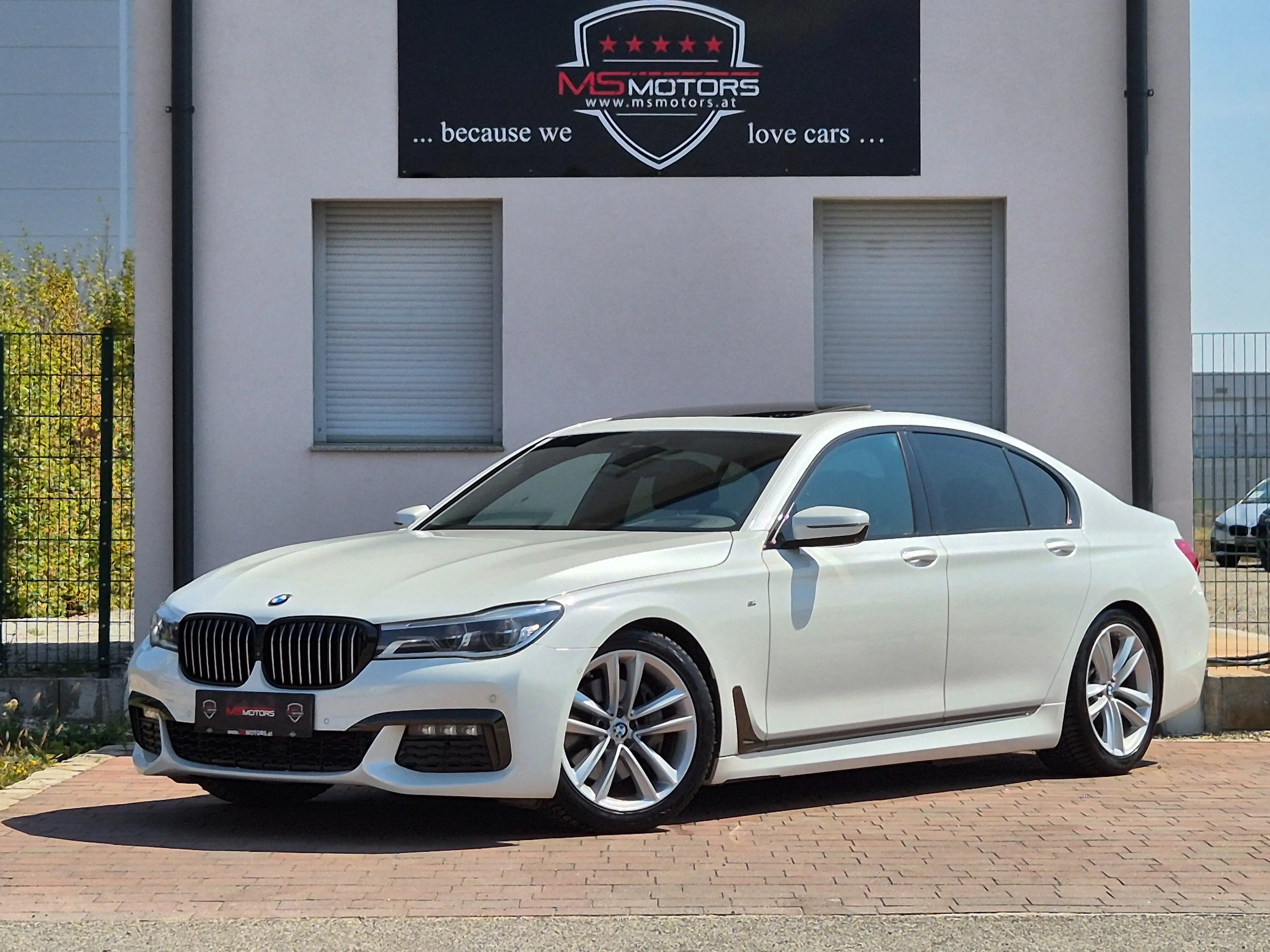 BMW 730 d xDrive M PAKET*HEAD UP*GLASSCHIEBEDACH*KREDIT — photo 3