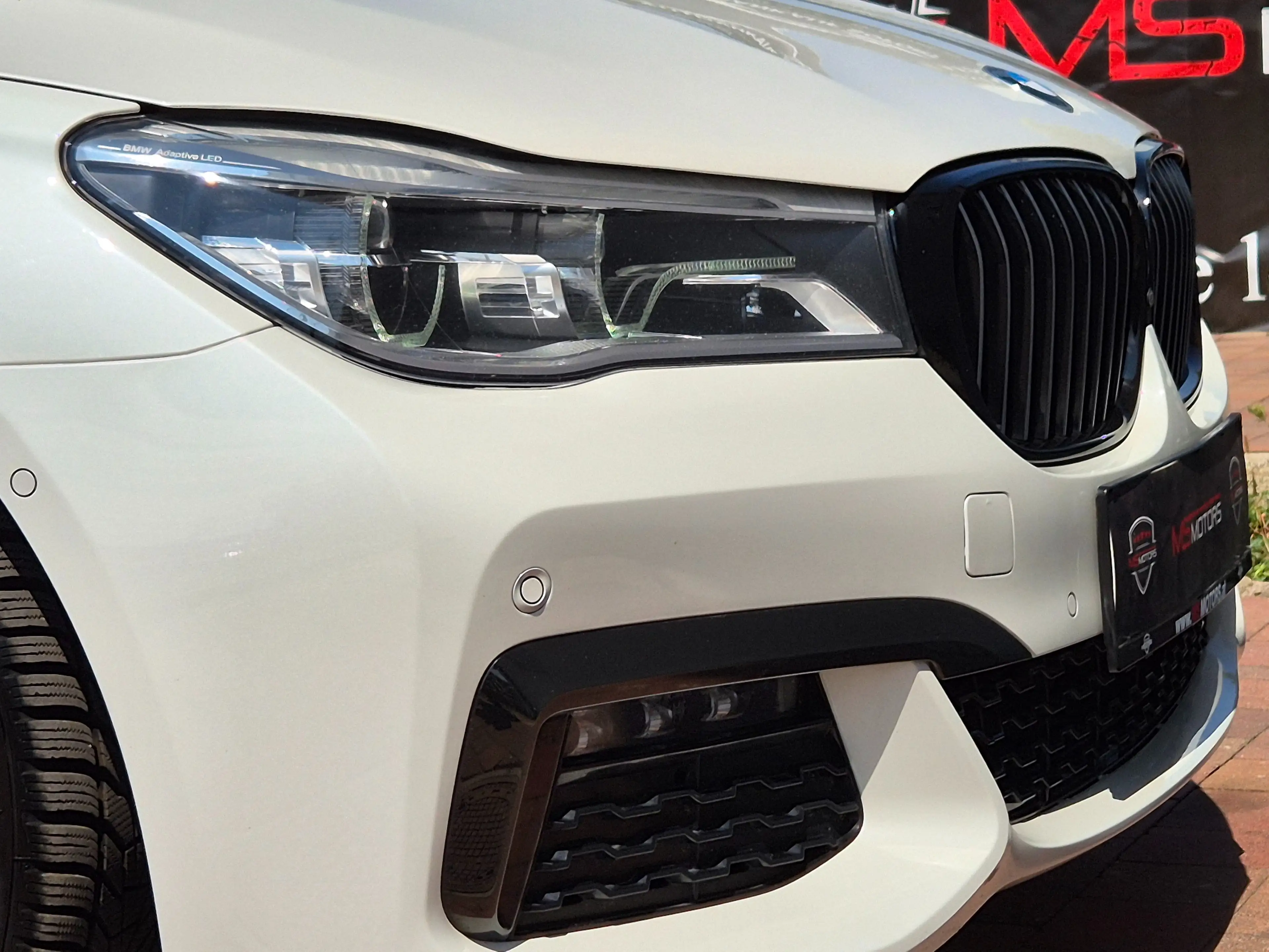 BMW 730 d xDrive M PAKET*HEAD UP*GLASSCHIEBEDACH*KREDIT — photo 11