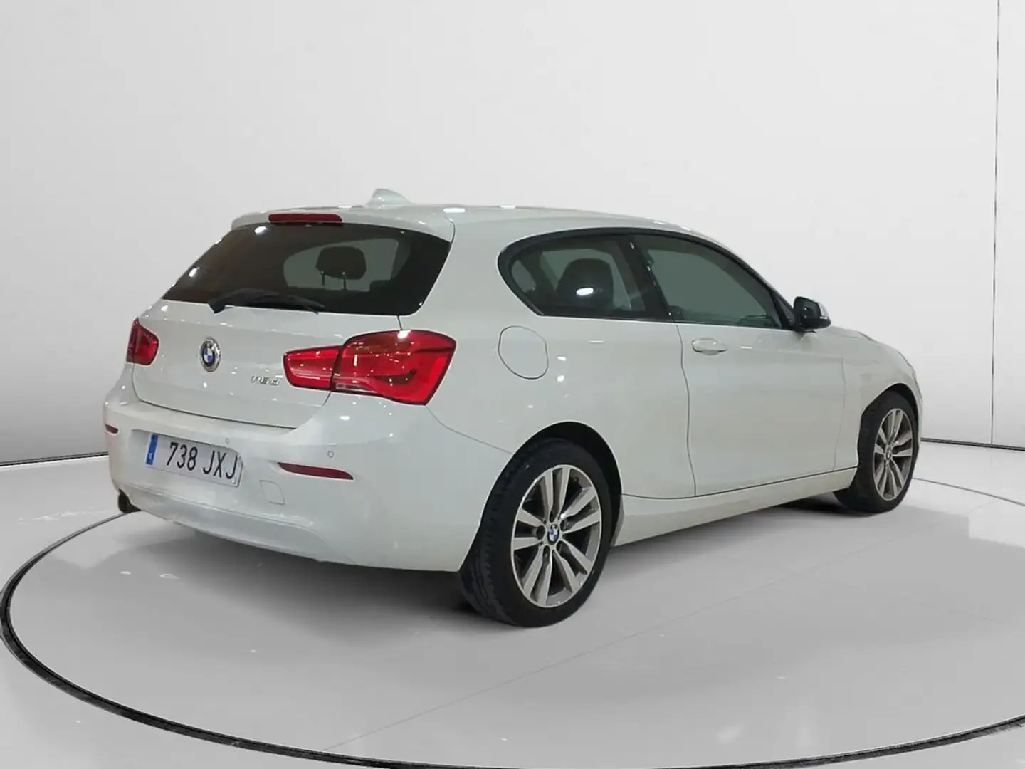 BMW 116 d Advantage Blanc - 2