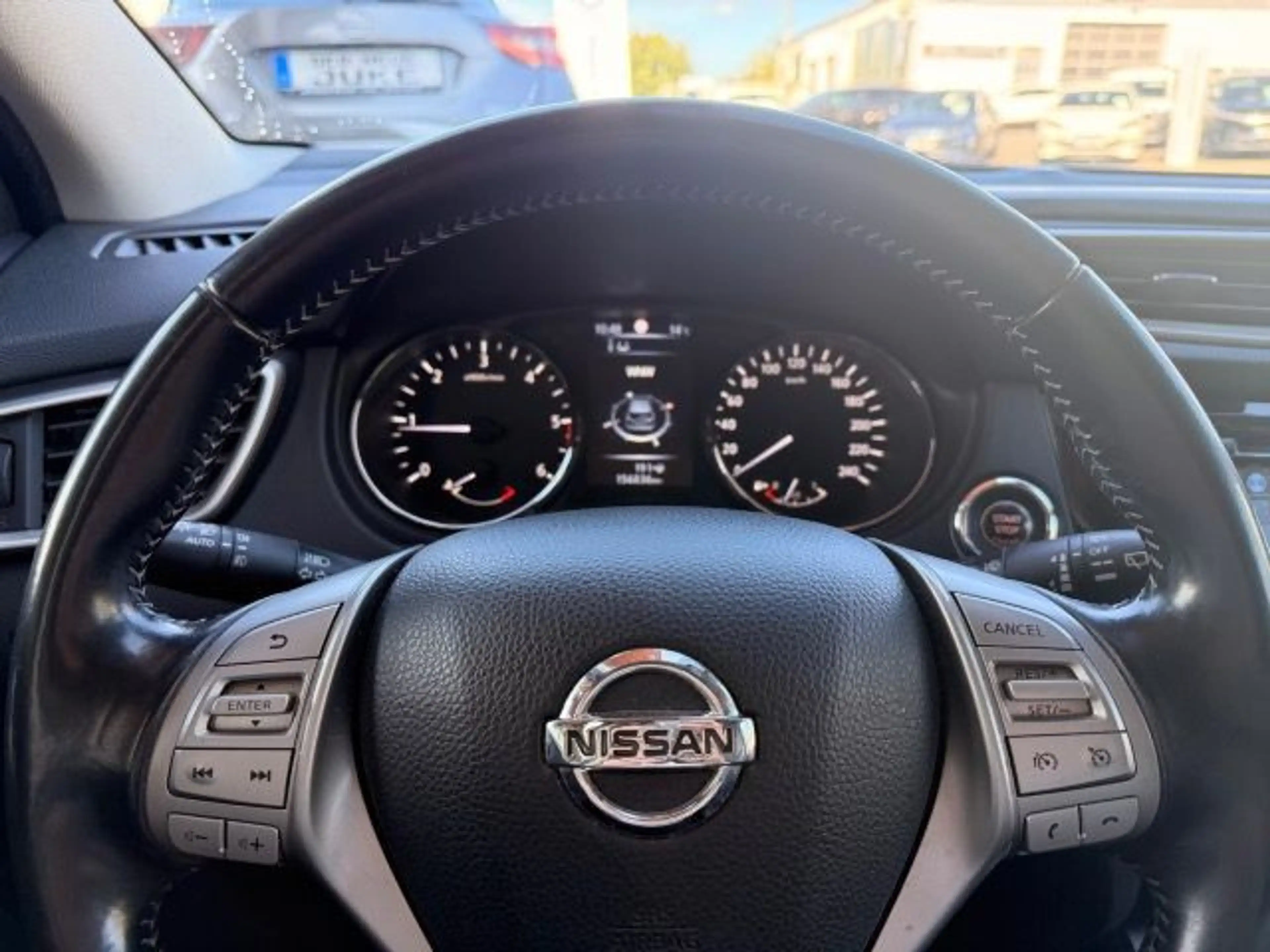 Nissan Qashqai QASHQAI Tekna 1.6dCi 4x4 NAVI 360°Kamera AHK — photo 9