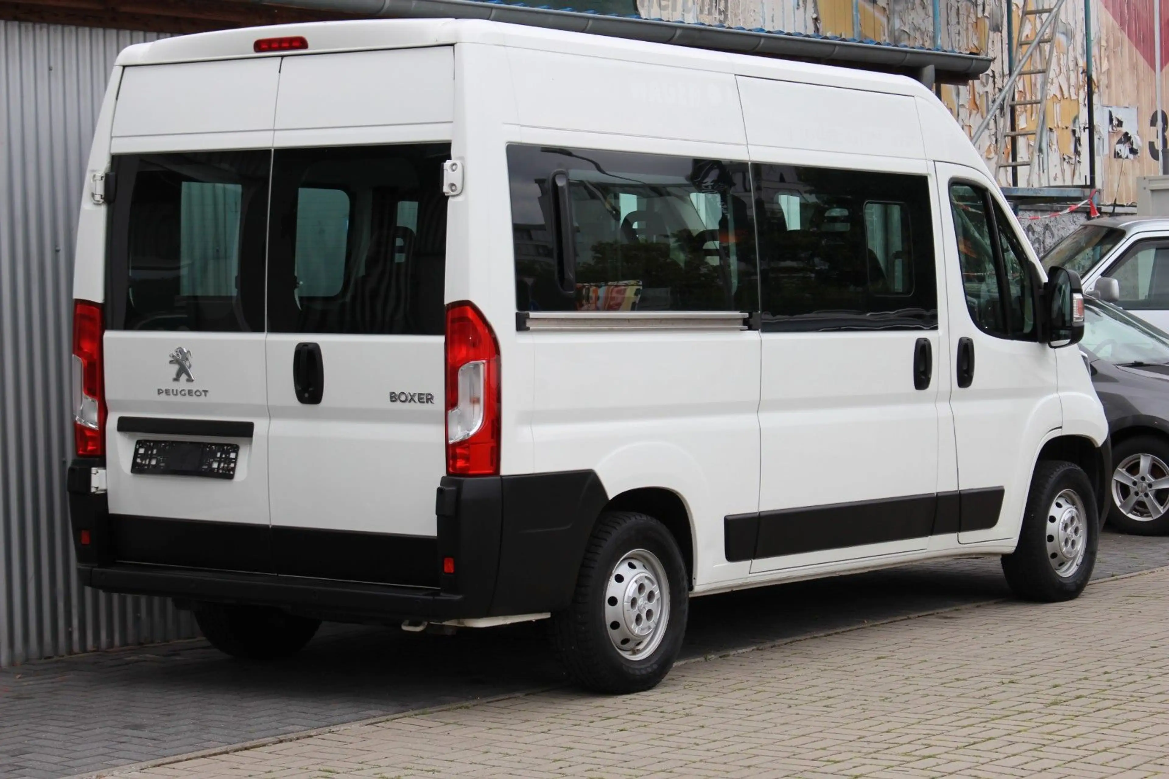 Peugeot Boxer Kombi 333 L2H2 Active Blue-HDi 140+Klimaa. — photo 6