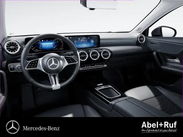 Mercedes-Benz A view 7