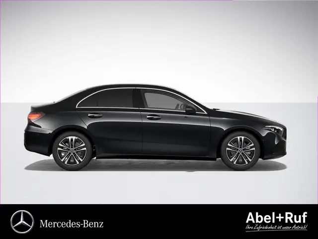 Mercedes-Benz A view 6