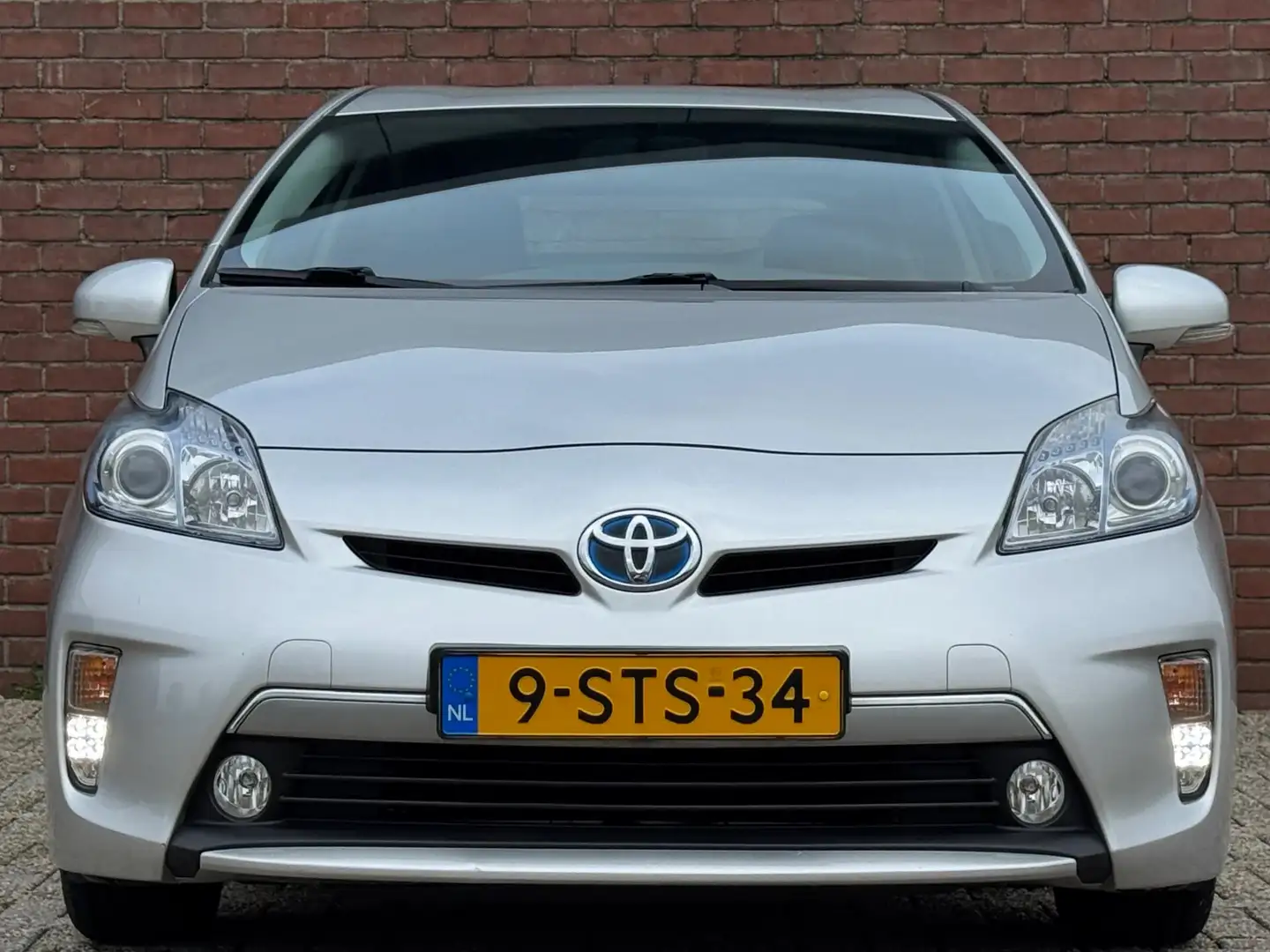 Toyota Prius 1.8 Plug-in Aspiration | NL-AUTO! | DEALER OH! Gris - 2