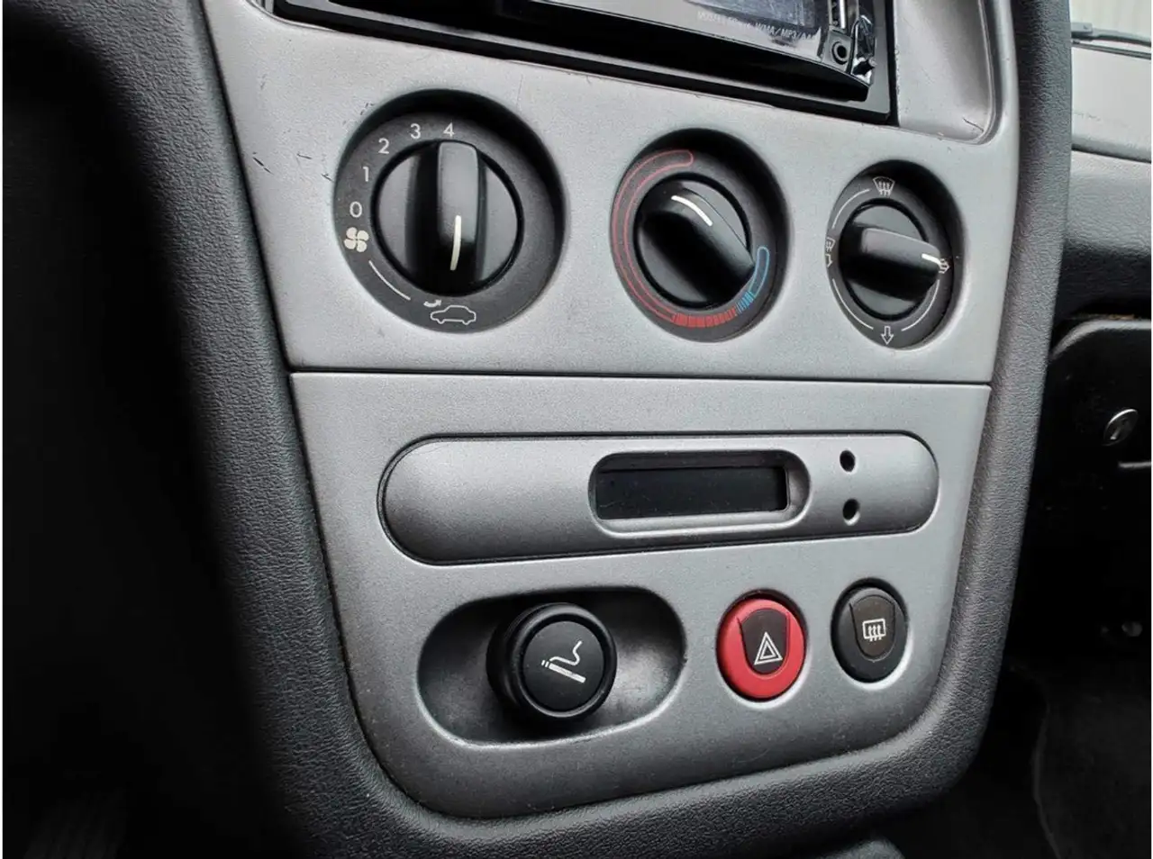 Peugeot 306 1.6 Cabrio, foto 12