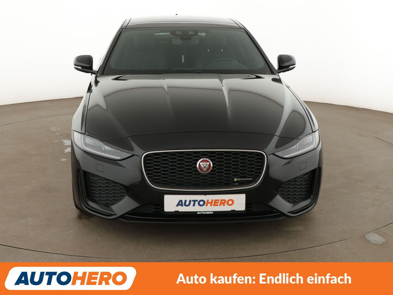 Jaguar XE 20d R-Dynamic SE Aut.*NAVI*HEAD-UP*LED*ACC*PDC* — photo 9