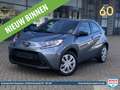 Toyota Aygo X 1.0 VVT-i MT 72pk S-CVT Grijs - thumbnail 1