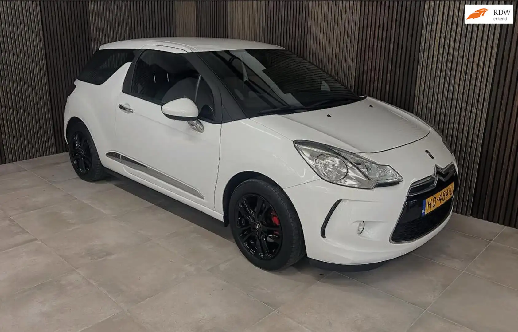 DS Automobiles DS 3 1.2 PureTech So Chic Wit - 1